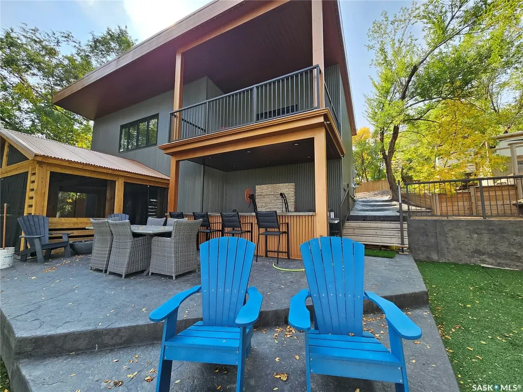 1202 Tatanka Drive Sun Valley SK S0H 4C0