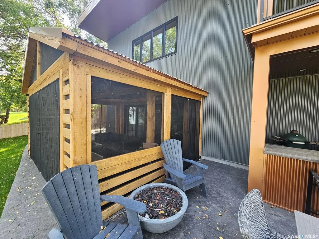 1202 Tatanka Drive Sun Valley SK S0H 4C0