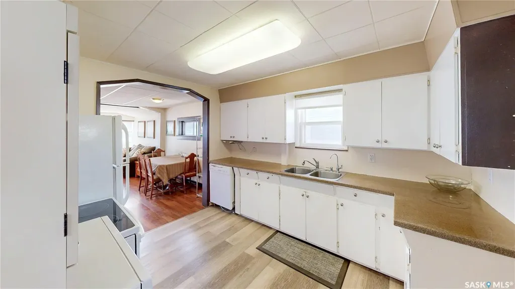 1330 Alexandra Street Regina SK S4T 4N7