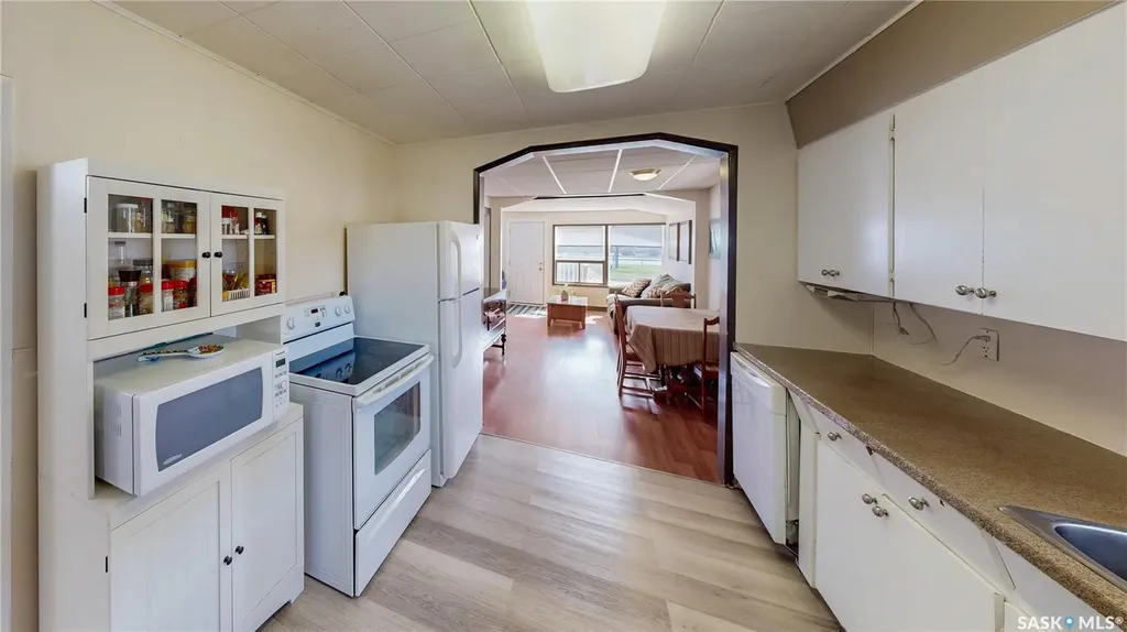 1330 Alexandra Street Regina SK S4T 4N7