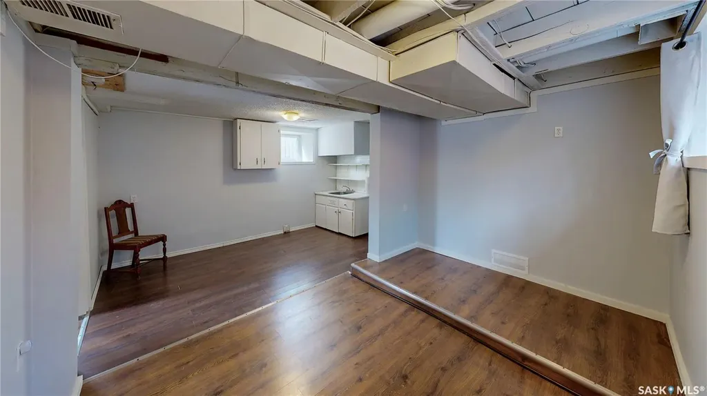 1330 Alexandra Street Regina SK S4T 4N7
