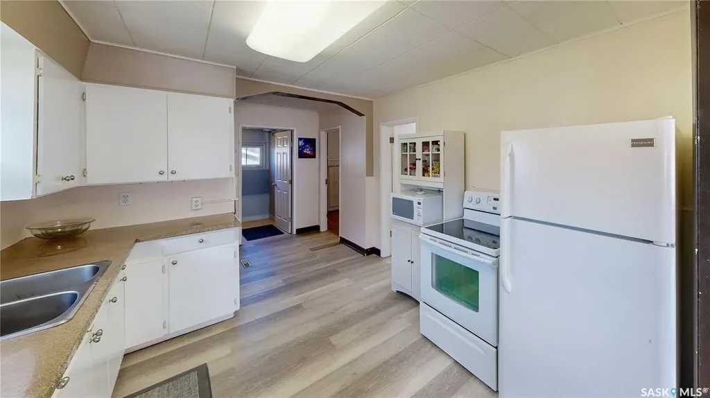 1330 Alexandra Street Regina SK S4T 4N7