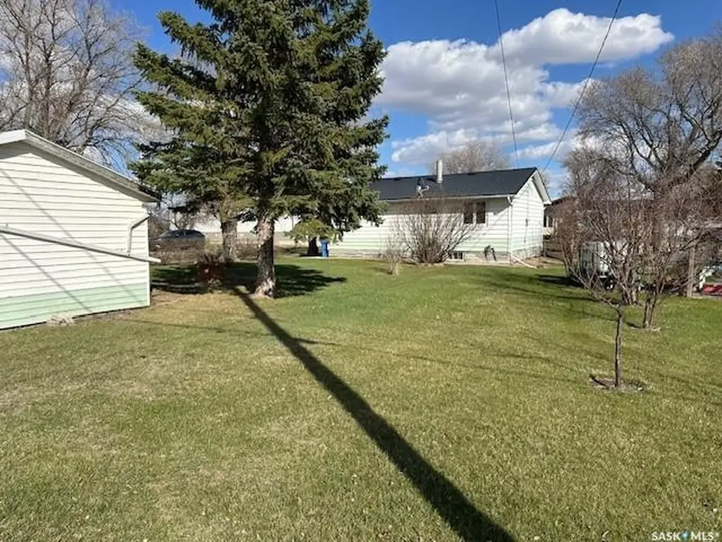 16 Mcculloch Street Fillmore SK S0G 1N0