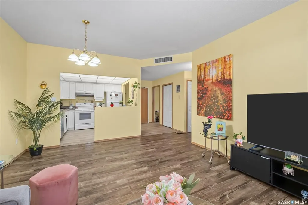 305 34th Street W Prince Albert SK S6V 8B8