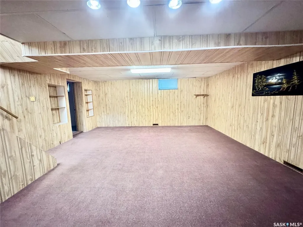 624 7th Street E Prince Albert SK S6V 0S8