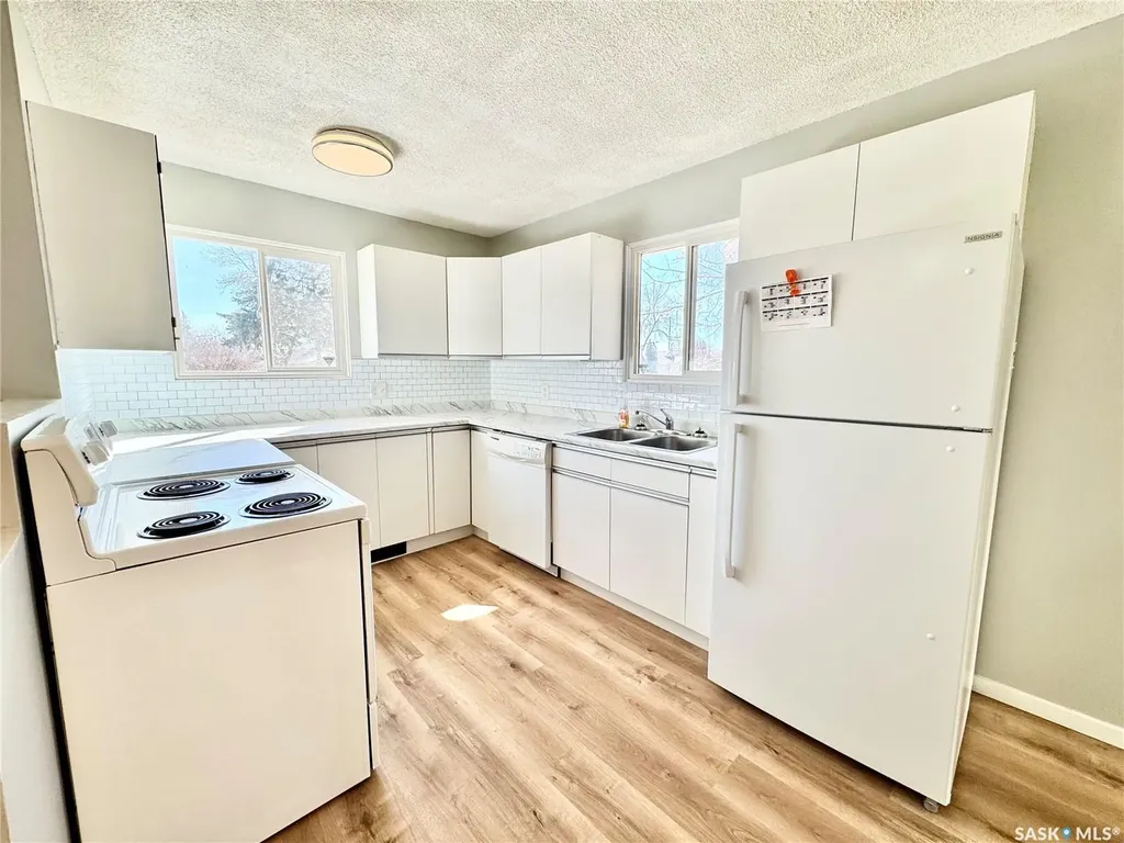 624 7th Street E Prince Albert SK S6V 0S8
