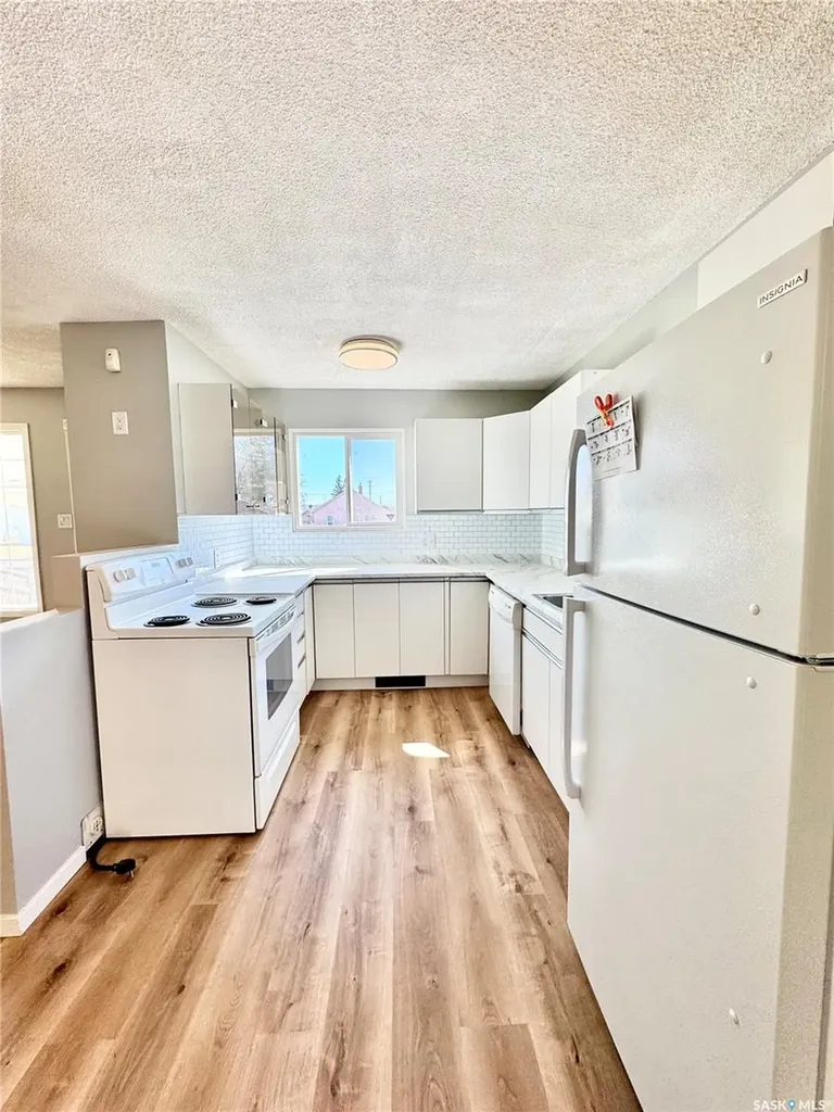 624 7th Street E Prince Albert SK S6V 0S8