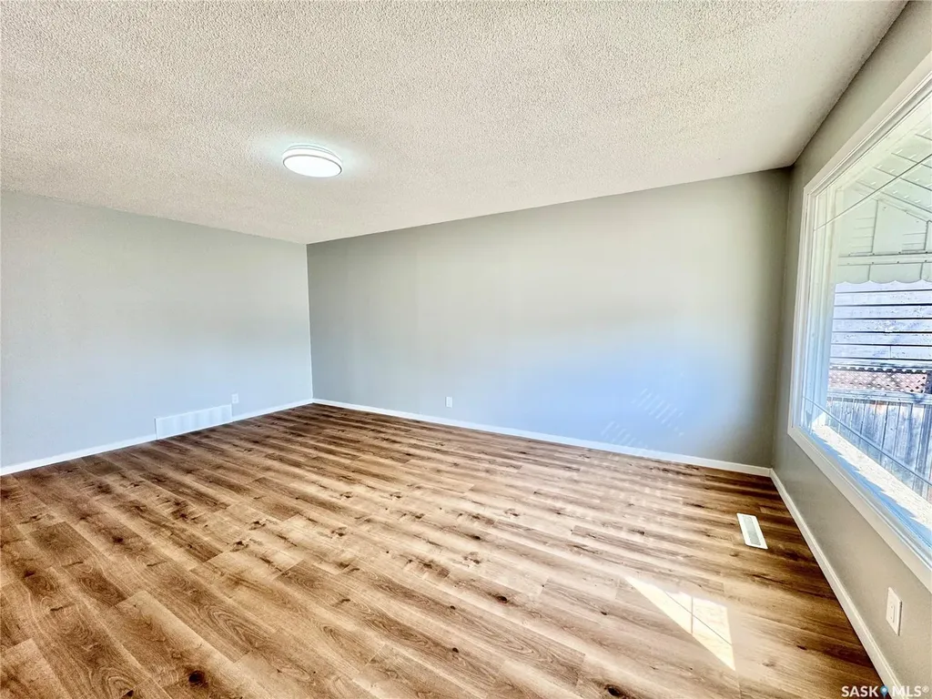 624 7th Street E Prince Albert SK S6V 0S8
