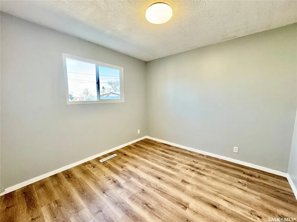 624 7th Street E Prince Albert SK S6V 0S8