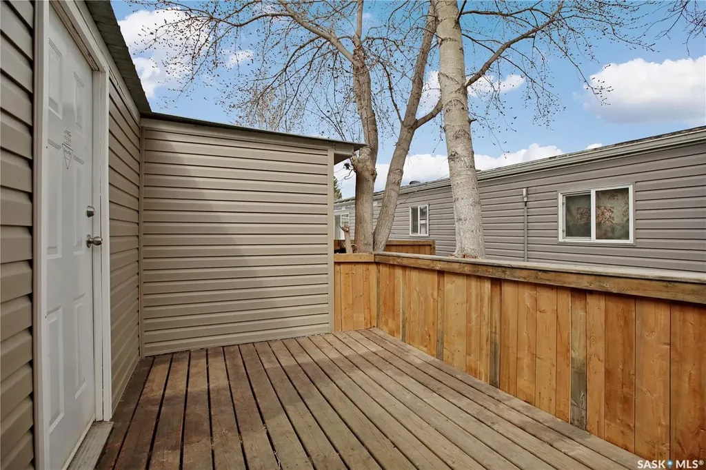 321 Dunlop Street Saskatoon SK S7N 2P7