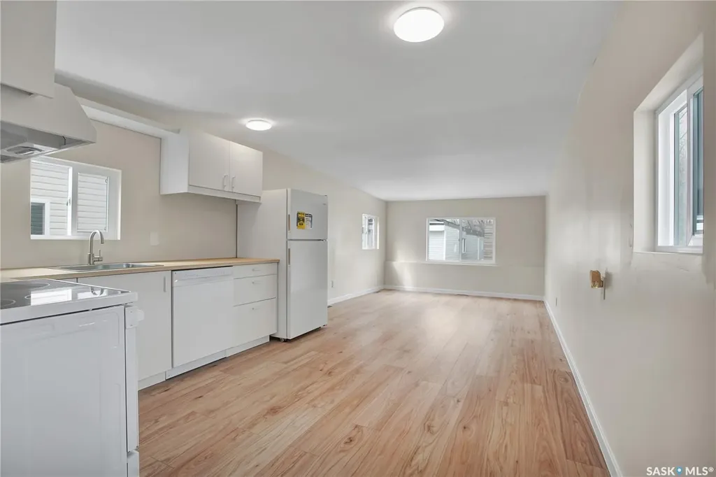 321 Dunlop Street Saskatoon SK S7N 2P7