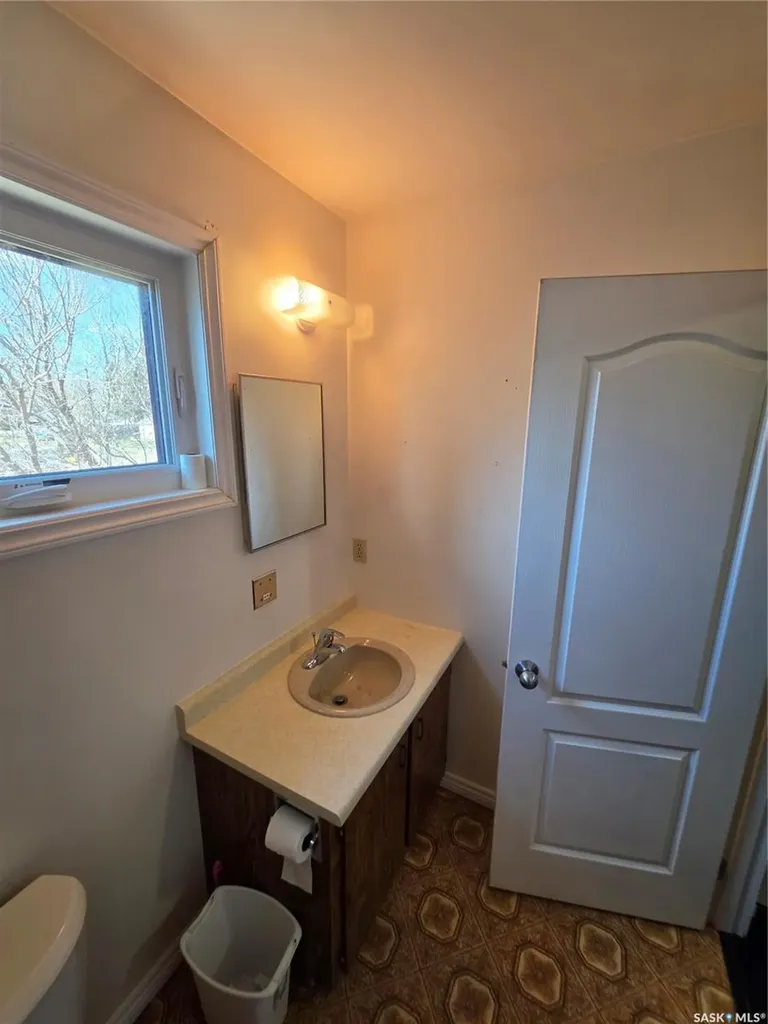 725 2nd Avenue Raymore SK S0A 3J0