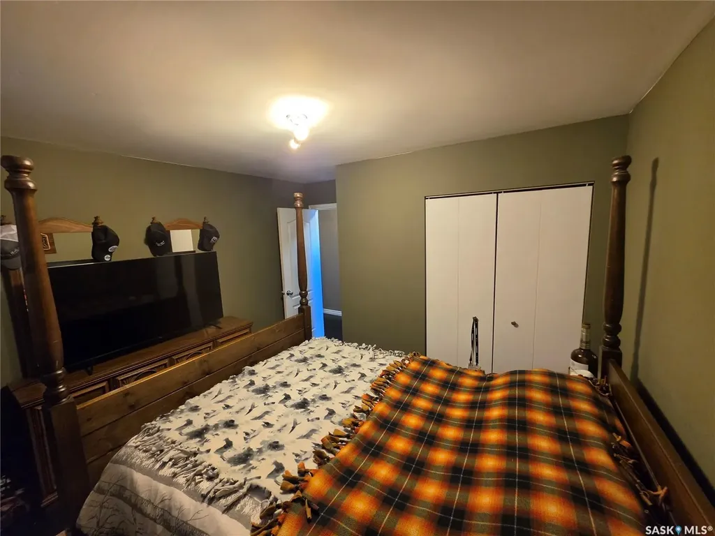725 2nd Avenue Raymore SK S0A 3J0