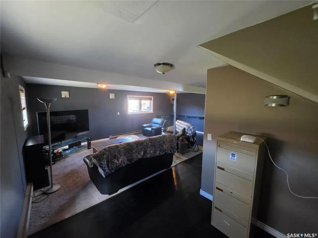 725 2nd Avenue Raymore SK S0A 3J0