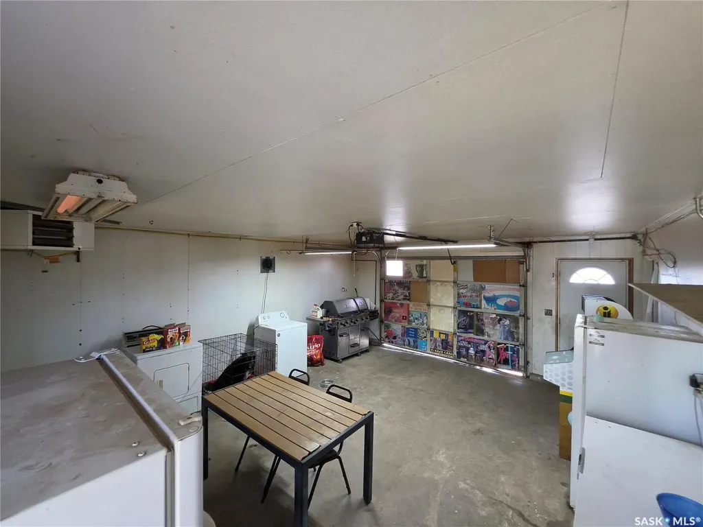 725 2nd Avenue Raymore SK S0A 3J0
