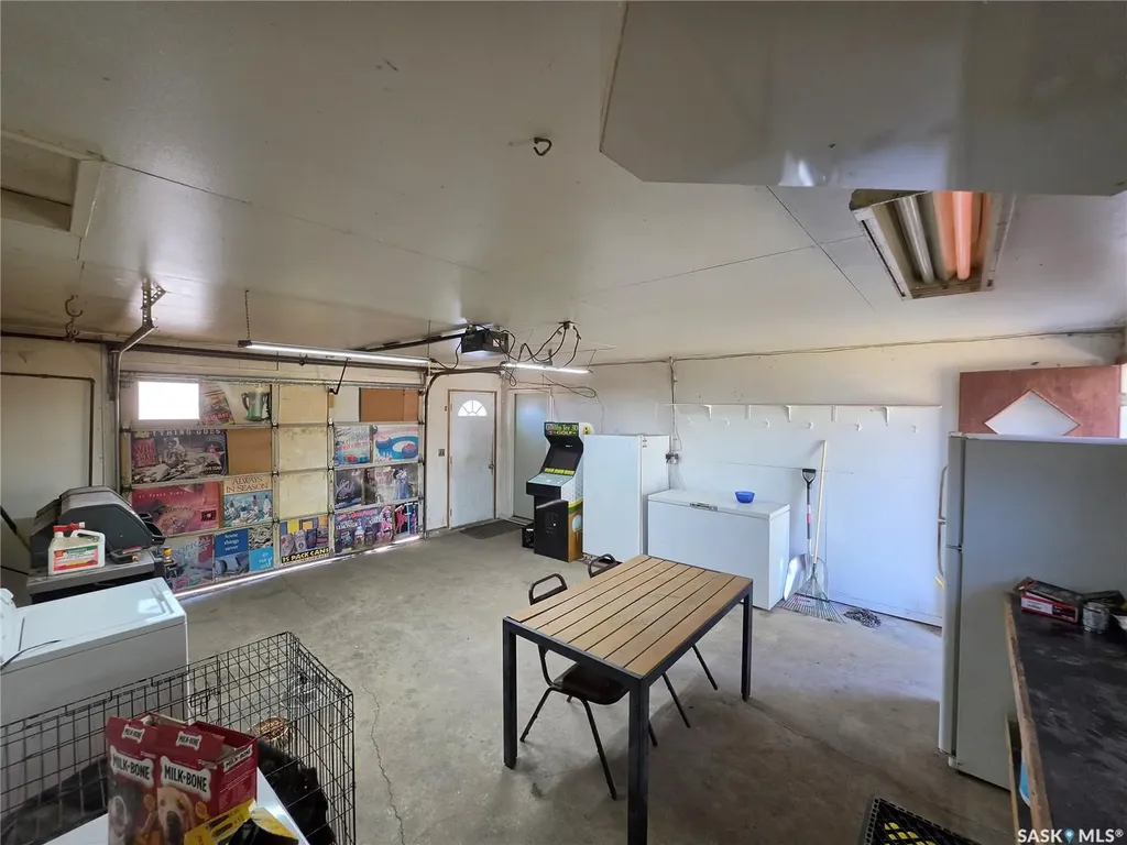 725 2nd Avenue Raymore SK S0A 3J0
