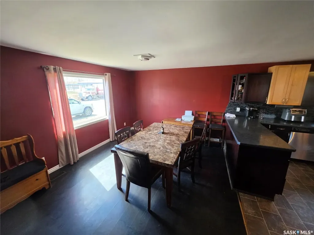 725 2nd Avenue Raymore SK S0A 3J0