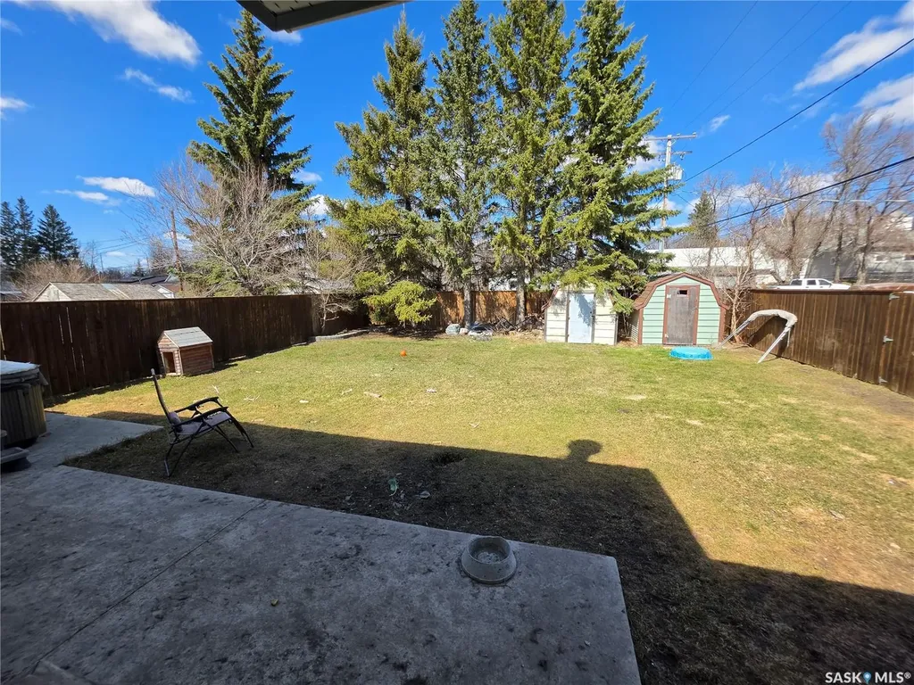 725 2nd Avenue Raymore SK S0A 3J0