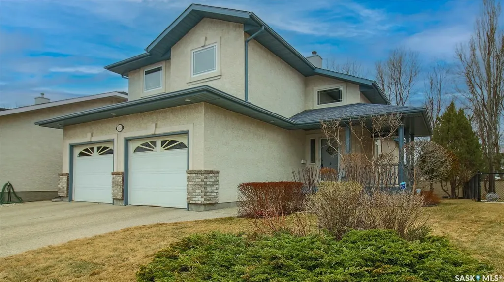 3254 Peyson Bay E Regina SK S4V 2W8