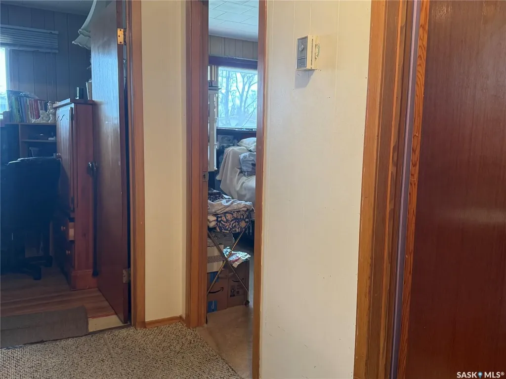 257 Hochelaga Street E Moose Jaw SK S6H 0N9