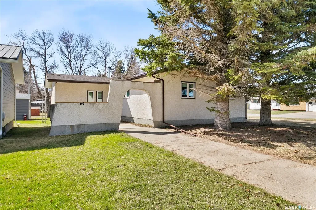 116 Stuart Street Cupar SK S0G 0Y0