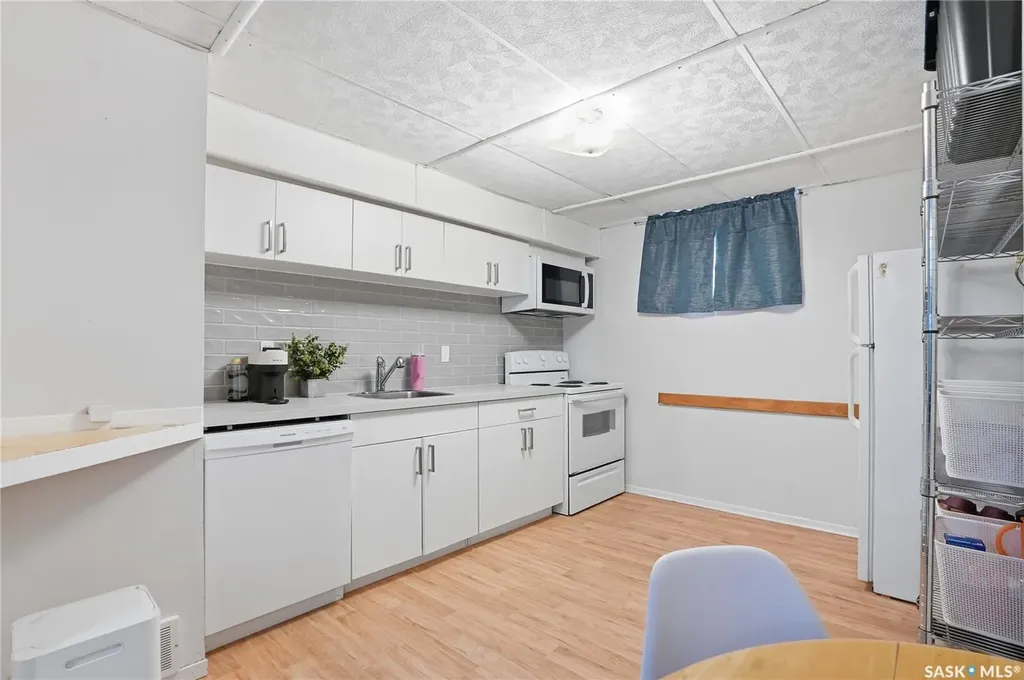 1011 1st Street E Saskatoon SK V0R 1X2
