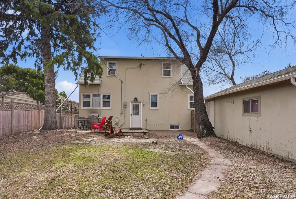 1011 1st Street E Saskatoon SK V0R 1X2