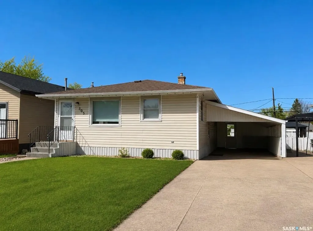 505 3rd Avenue E Assiniboia SK S0H 0B0