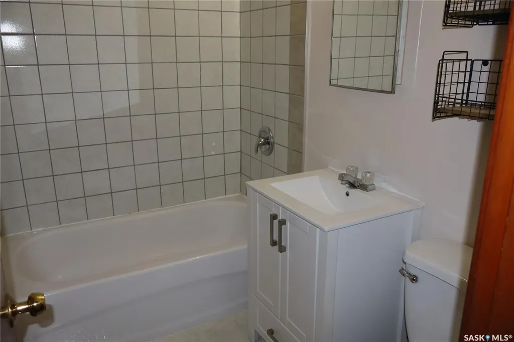 505 3rd Avenue E Assiniboia SK S0H 0B0