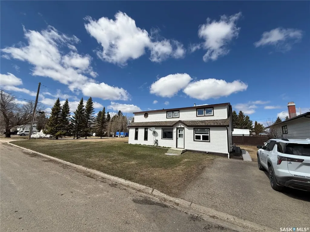 117 3rd Avenue NW Watson SK S0K 4V0