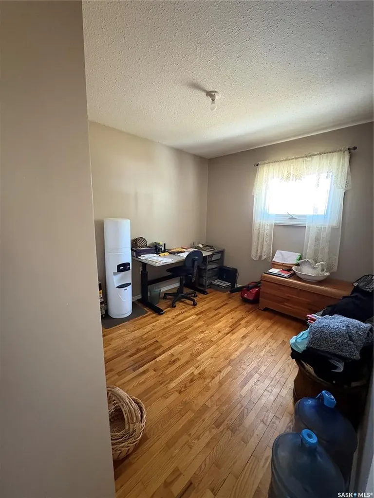 607 Hall Street Kelvington SK S0A 1W0