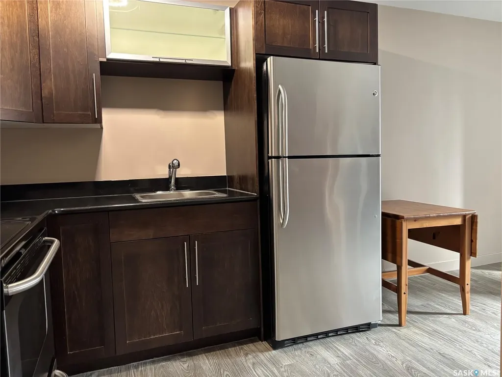 2301 7th Street E Saskatoon SK S7H 1A2