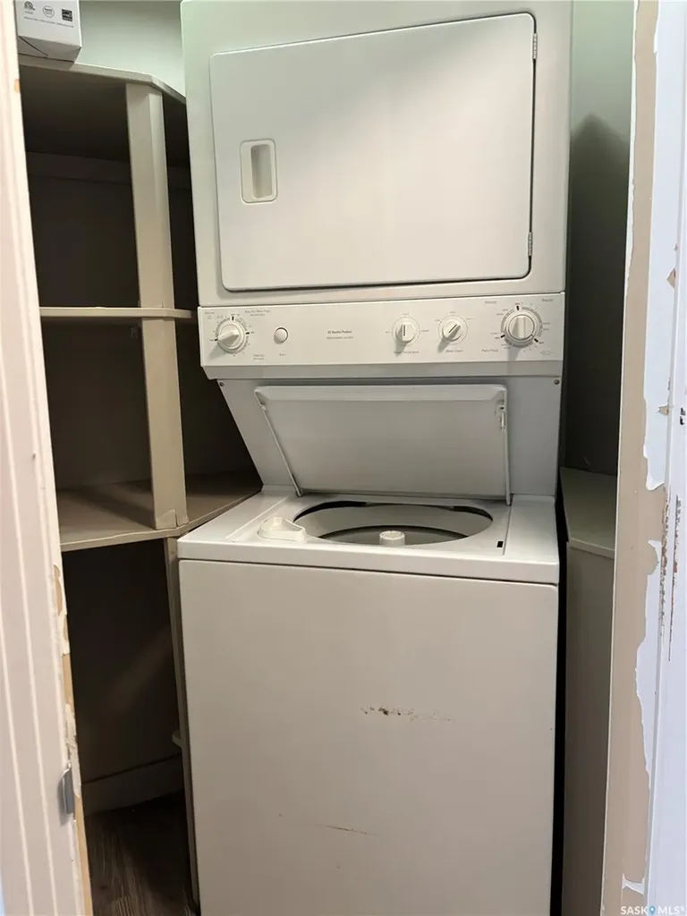 2301 7th Street E Saskatoon SK S7H 1A2