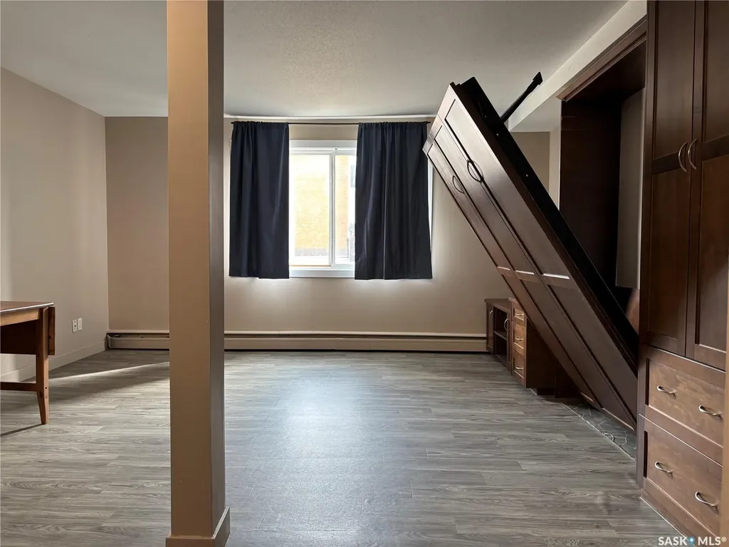 2301 7th Street E Saskatoon SK S7H 1A2