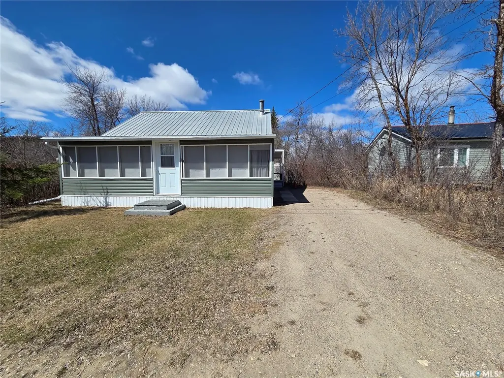14 Echwayatanka Drive White Bear Ir 70 SK S0C 2S0