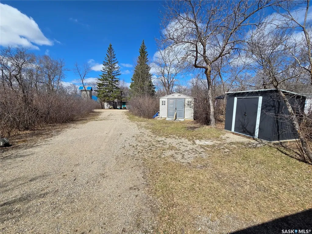 14 Echwayatanka Drive White Bear Ir 70 SK S0C 2S0