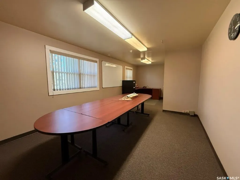 300/302 8th Avenue W Kindersley SK S0L 1S0