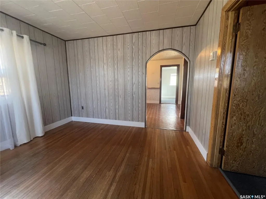 301 Gonczy Avenue Esterhazy SK S0A 0X0