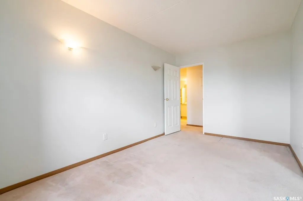 20 Kleisinger Crescent Regina SK S4R 7M3