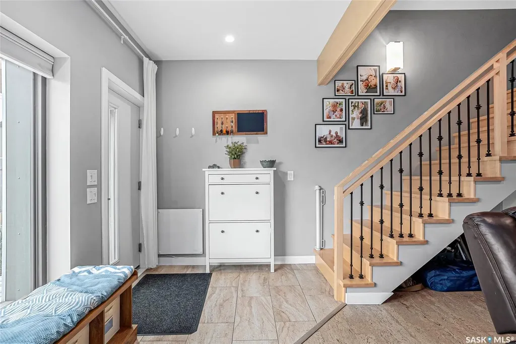 475 L Avenue S Saskatoon SK S7M 5Y6