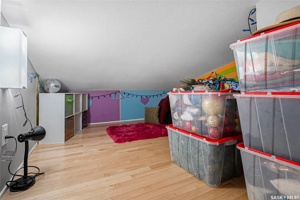475 L Avenue S Saskatoon SK S7M 5Y6