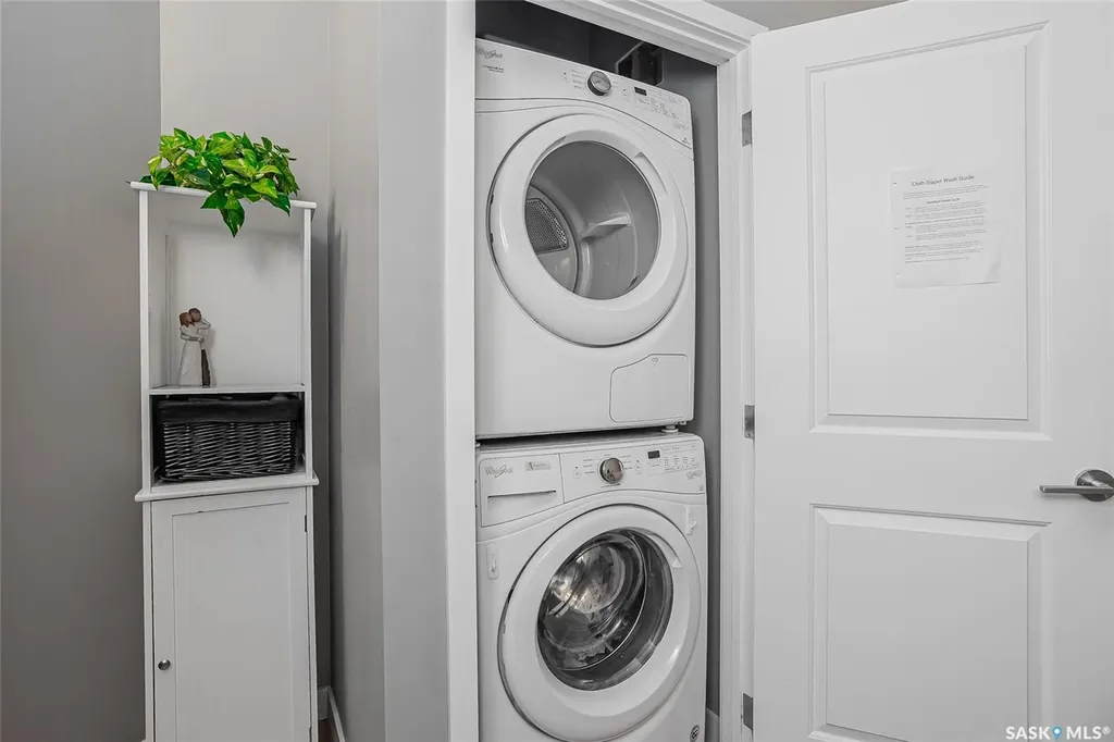 475 L Avenue S Saskatoon SK S7M 5Y6