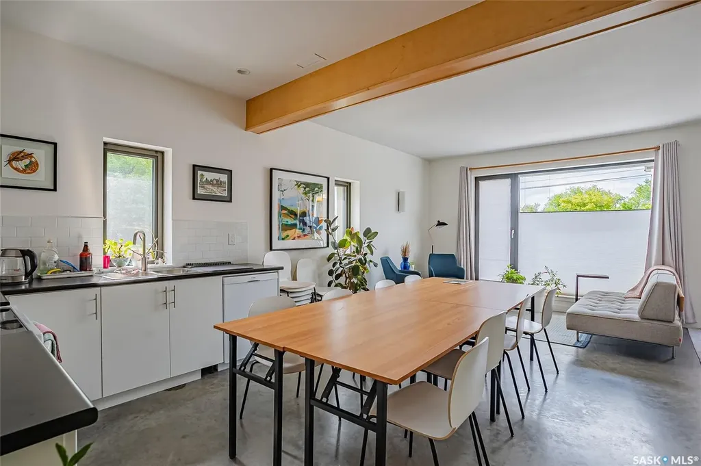 475 L Avenue S Saskatoon SK S7M 5Y6