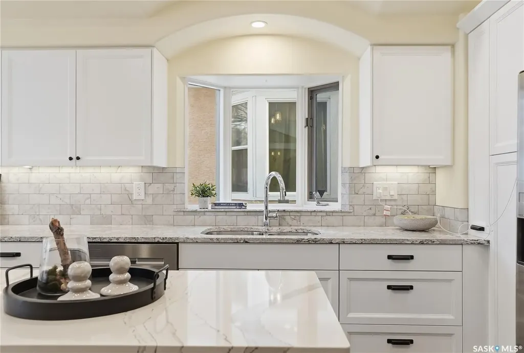 702 Queen Street Saskatoon SK S7K 0M9