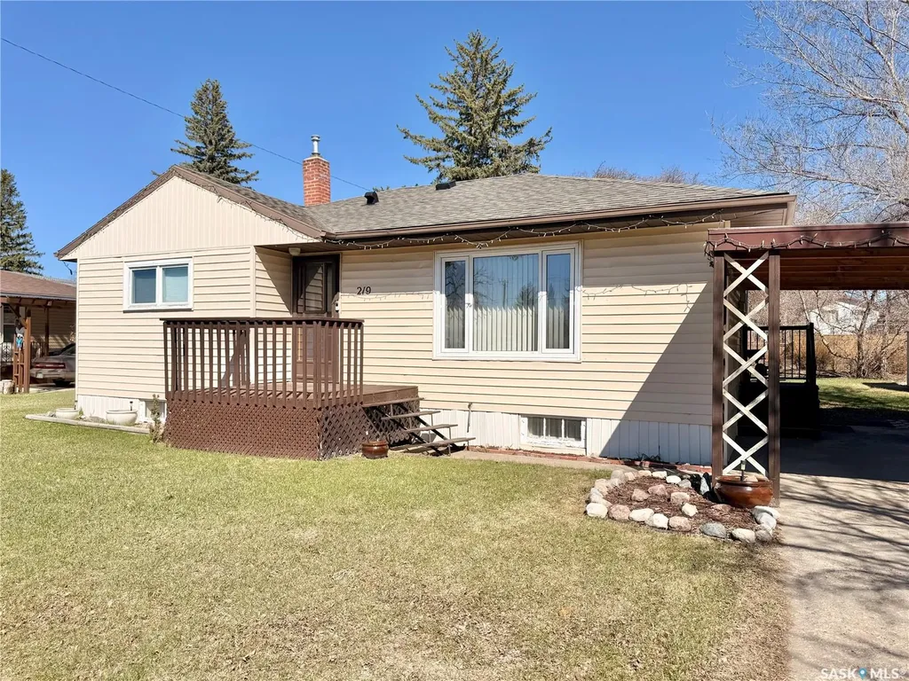 219 Thomson Street Outlook SK S0L 2N0