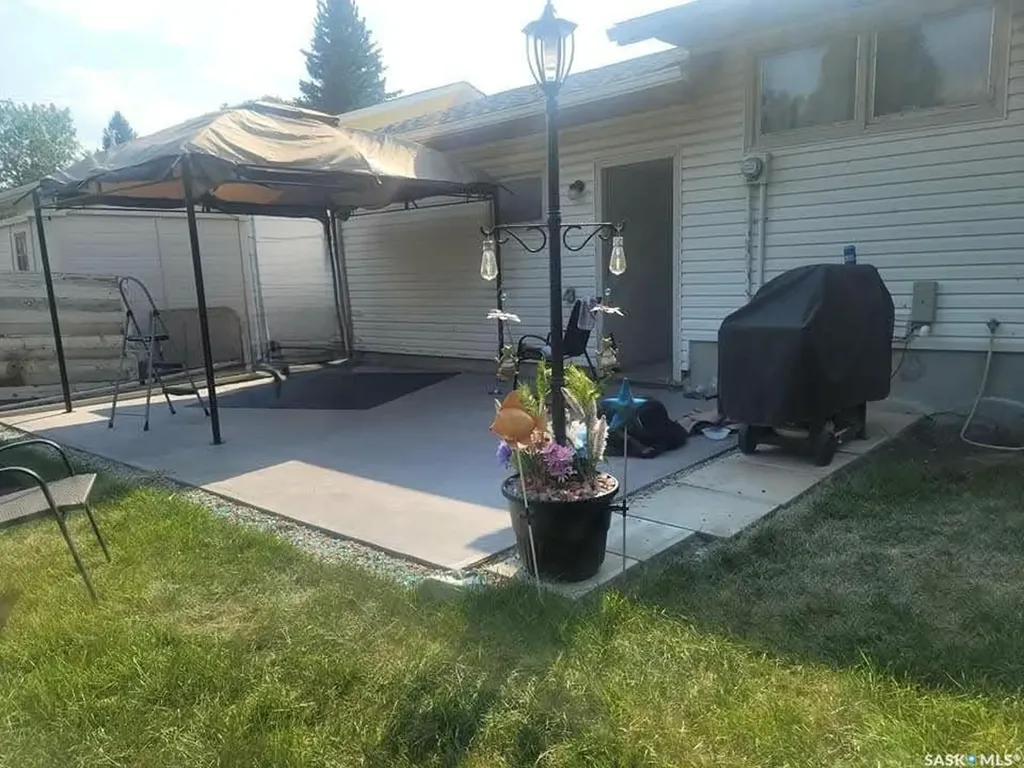 507 Dennis Street Esterhazy SK S0A 0X0