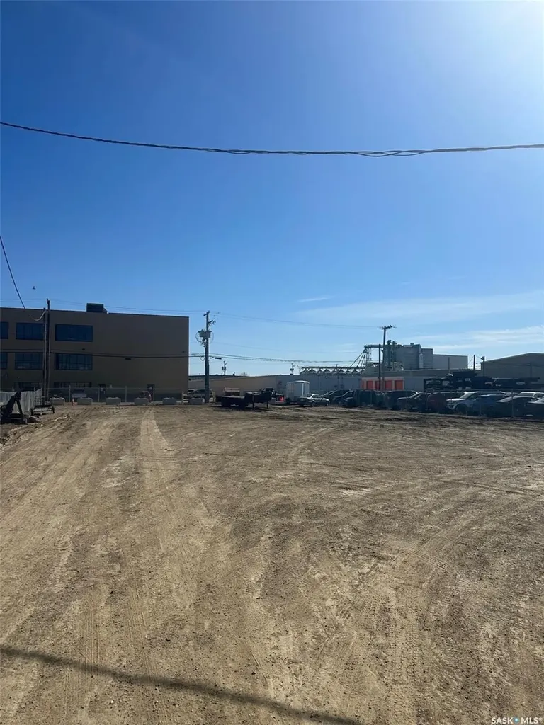 829 50th Street E Saskatoon SK S7K 3Y5