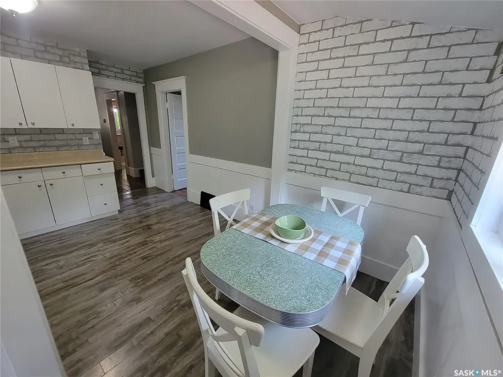 1162 104th Street North Battleford SK S9A 1N6