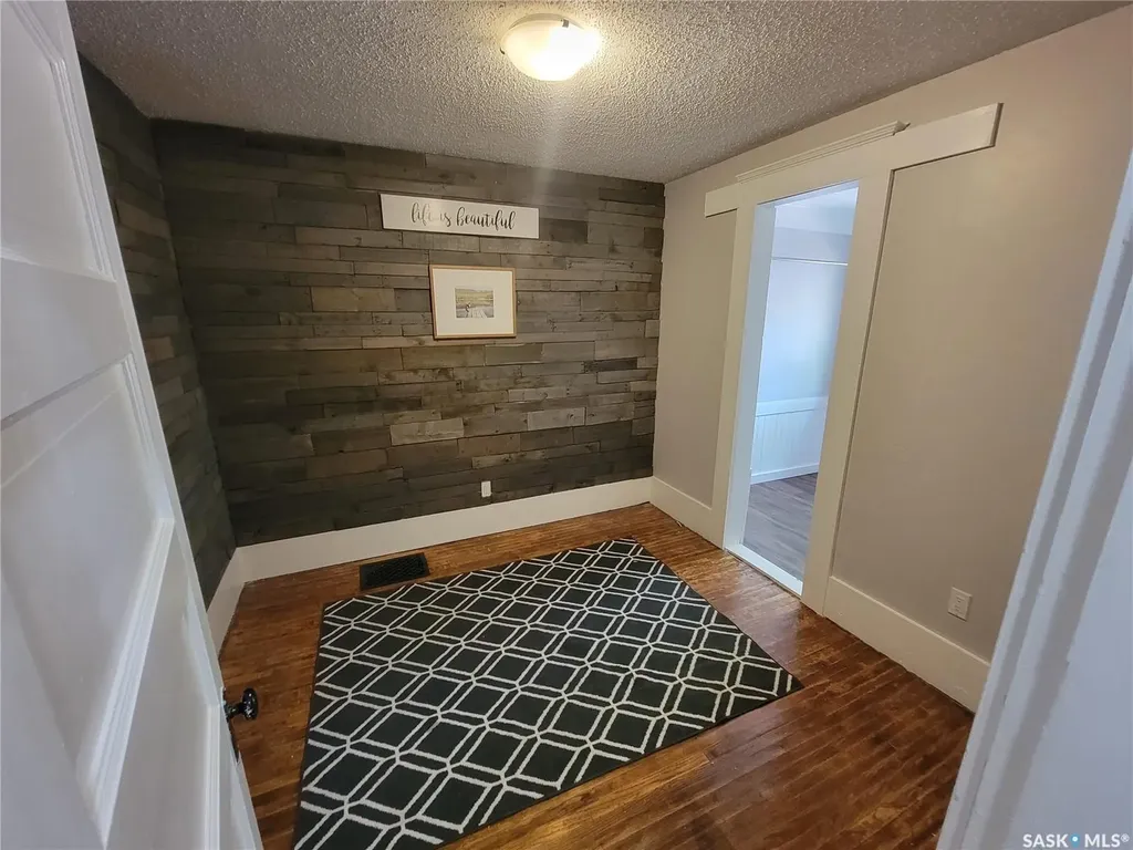 1162 104th Street North Battleford SK S9A 1N6
