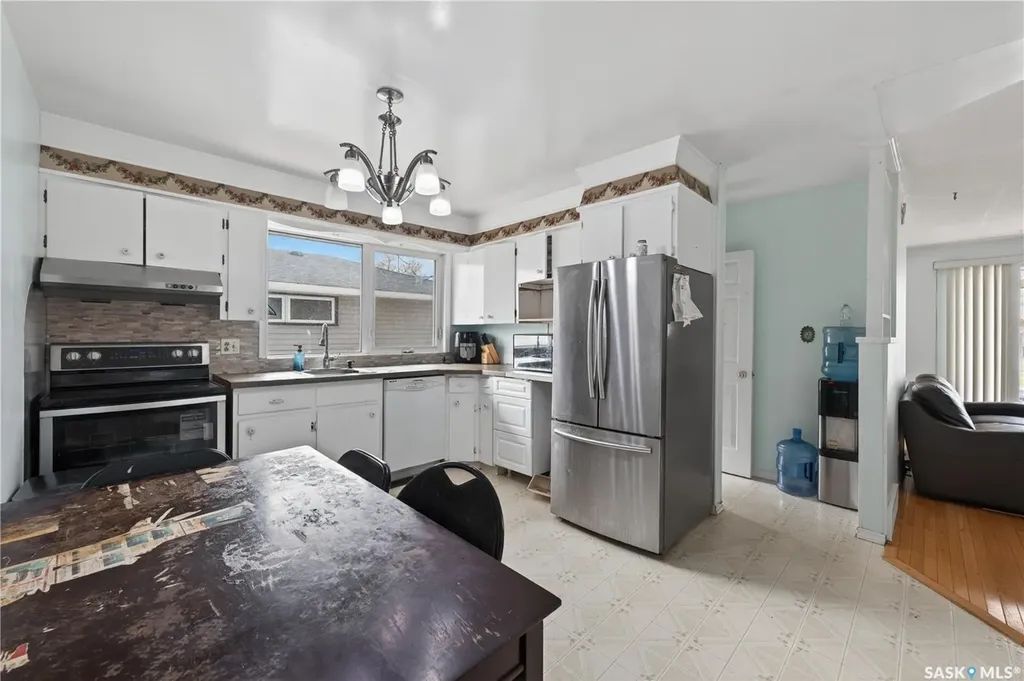1329 Rupert Street Regina SK S4N 1V6